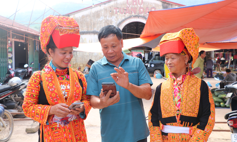 Thanh toán ở chợ phiên số