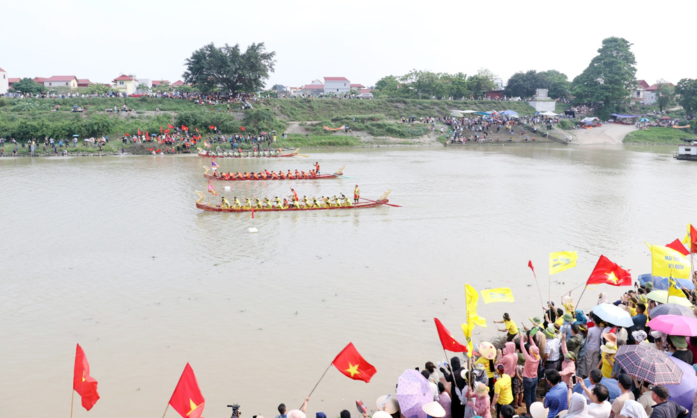 Hiep Hoa: Rowing festival in Tieu Mai village recognized as National Intangible Cultural Heritage