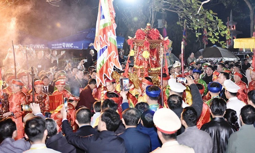 Preserving and promoting the beauty of traditional festivals
