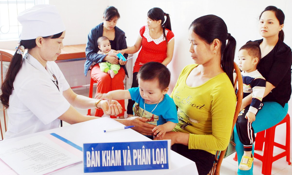 WHO and UNICEF praise measles prevention efforts in Vietnam
