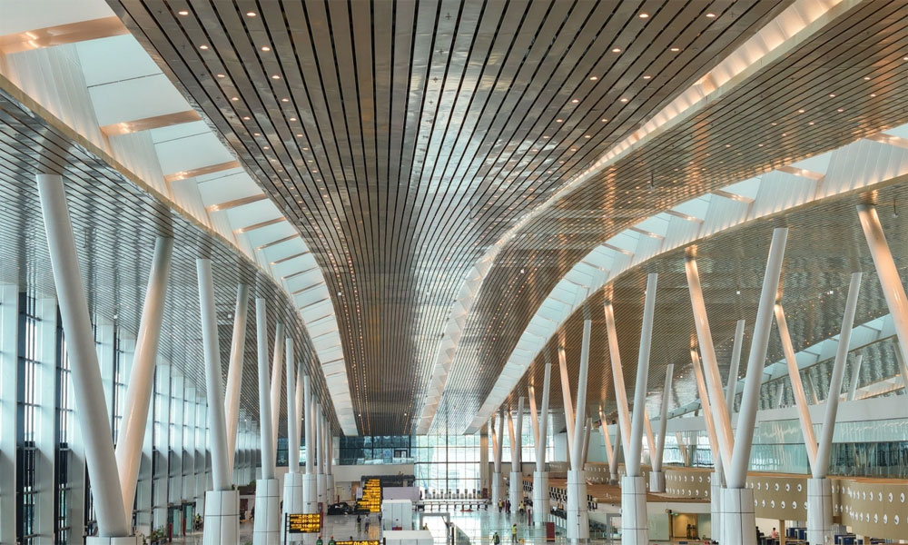 Tips for passengers arriving at Vietnam's largest domestic terminal at Tan Son Nhat Airport