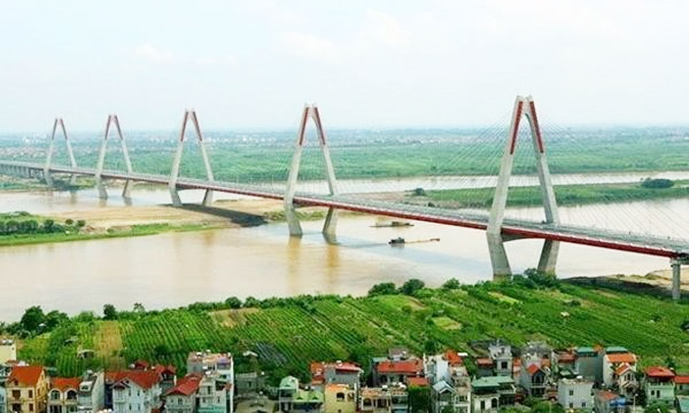 Vietnam makes strides in five-decade development: Expert