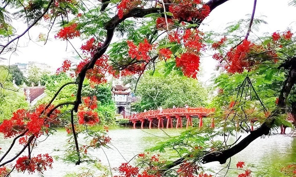 Tourism gears up for a golden run during September holiday