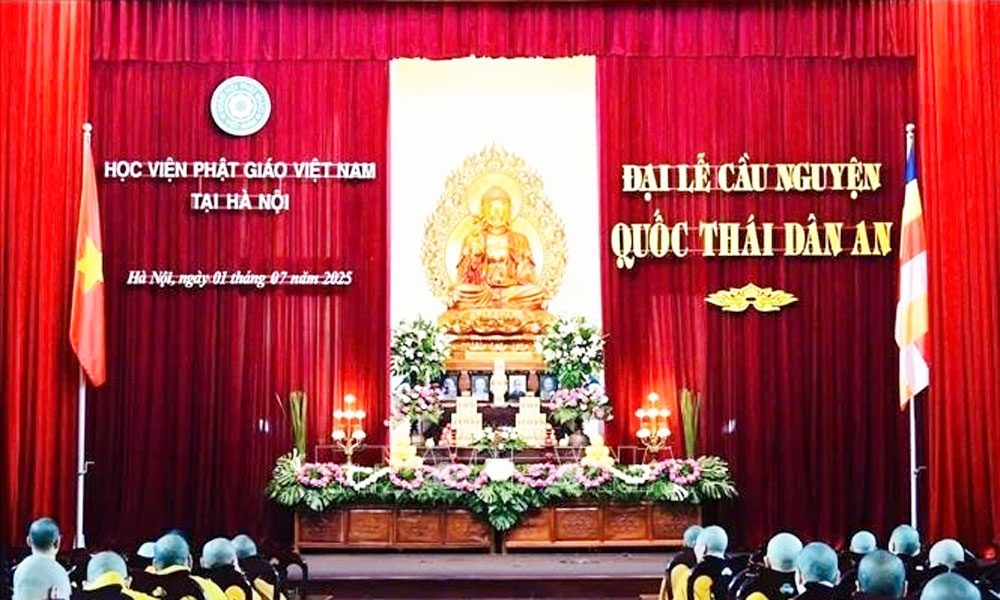 Grand prayer for national peace, prosperity marks nation’s sacred historic moment