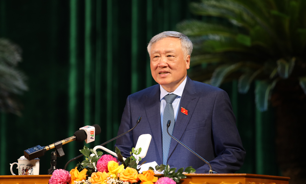 Deputy PM Nguyen Hoa Binh meets voters in Bac Ninh on local government reform