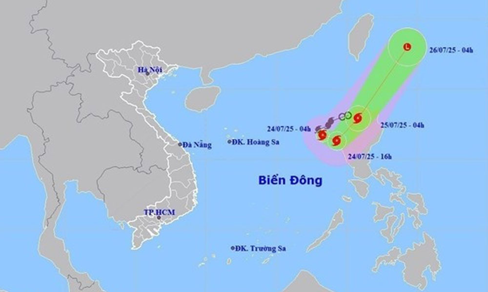 New storm appears in East Sea, flash floods warned for north, north-central regions