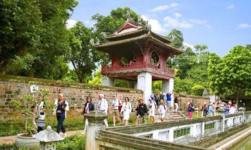 International tourist arrivals to Ha Noi rise by 25.2% in July