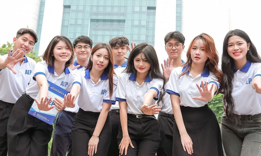 Vietnam's top economics university makes English a second language in landmark move