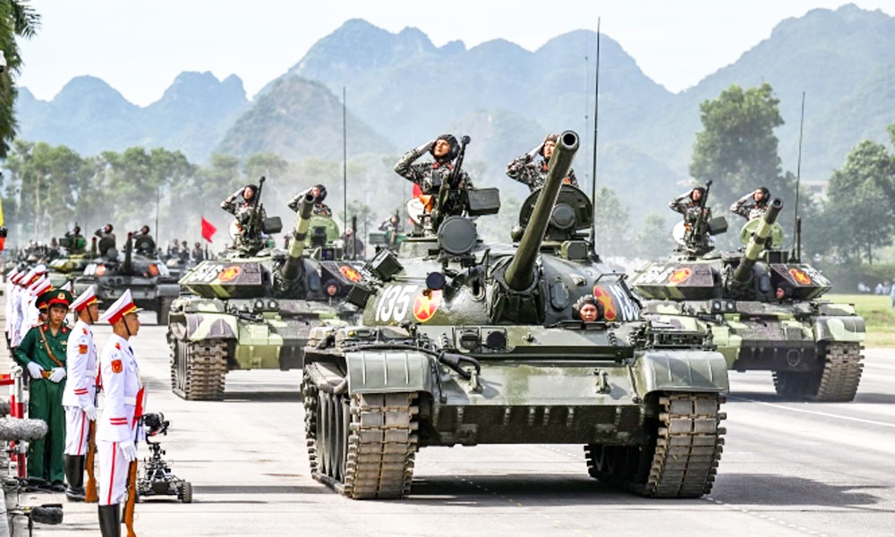 Nearly 16,000 personnel join second parade drill for 80th National Day