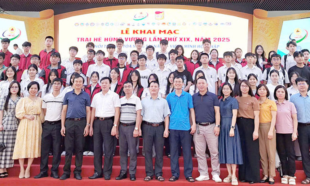 Bac Giang gifted high school wins 18 gold medals at Hung Vuong Summer Camp