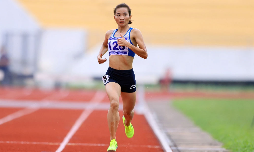 Nguyen Thi Oanh wins gold at Vietnam national athletics championships 2025