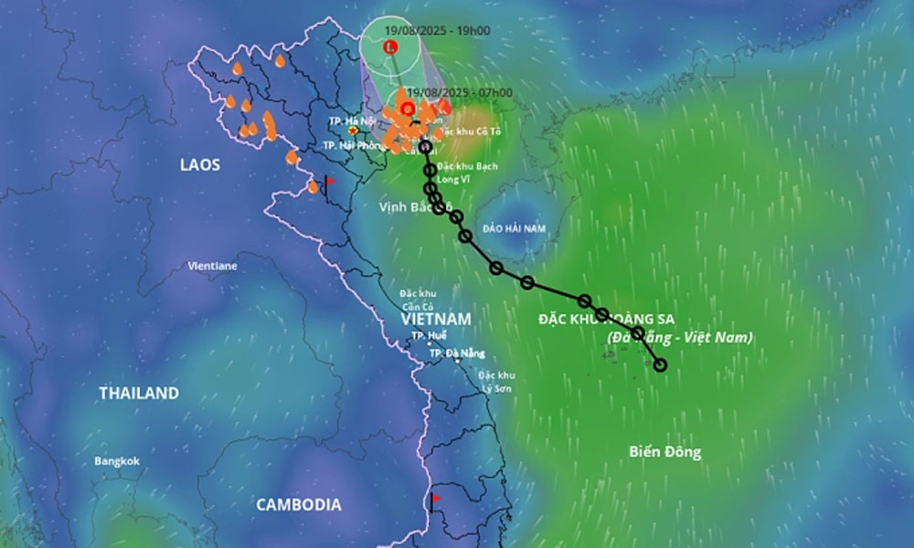 Tropical depression hits northern Vietnam, bringing heavy rain and strong winds