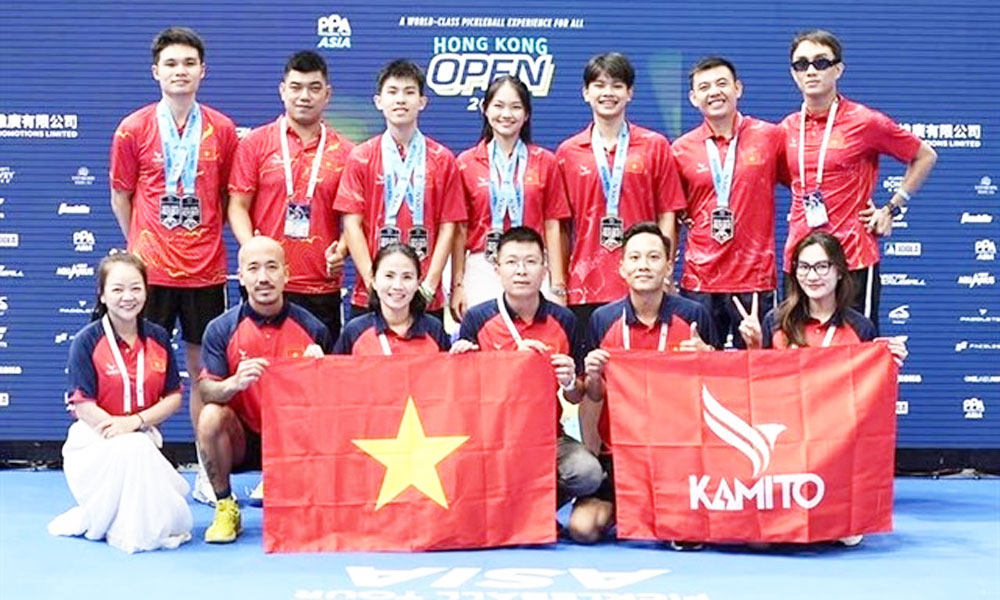 Vietnamese pickleball players bring home PPA Tour Asia medals