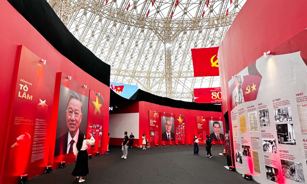 Vietnam's 80th National Day exhibition showcases achievements in technology, culture, and defense