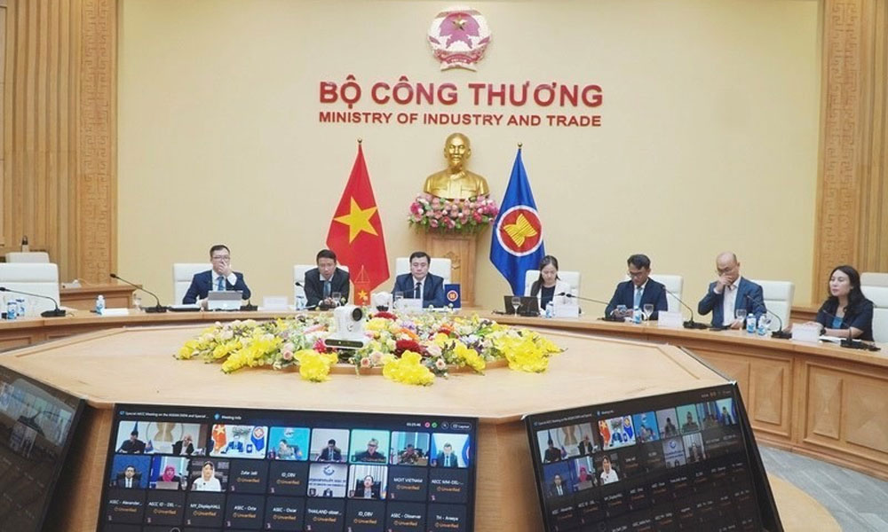 Vietnam pushes for swift upgrade to ASEAN-India trade deal