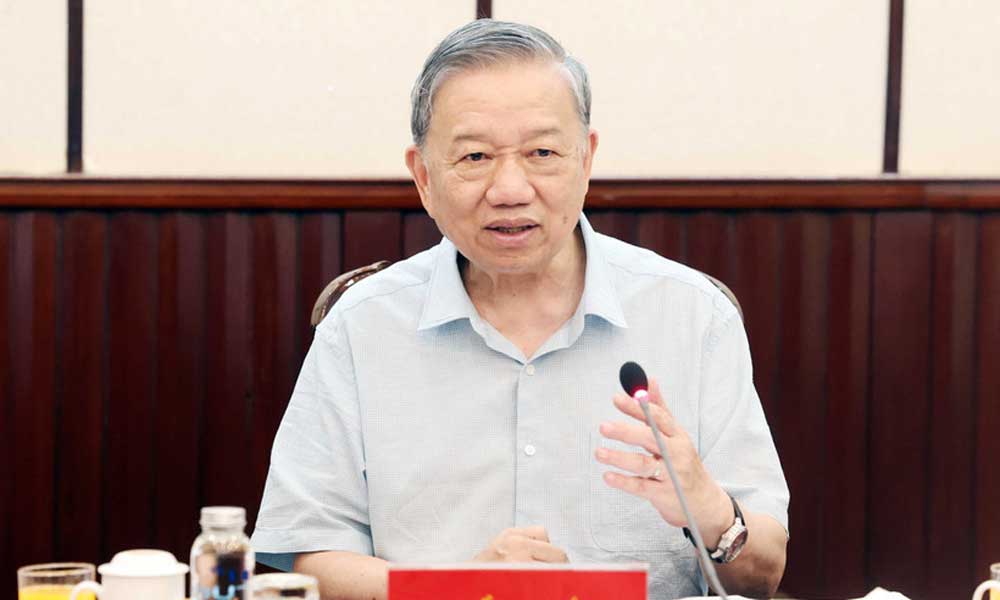 Party chief chairs meeting on Resolution 71 on education