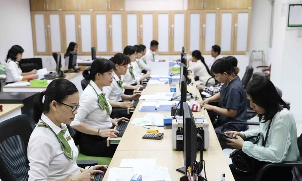 Vietnam enforces 8% capital adequacy ratio for banks from September 15