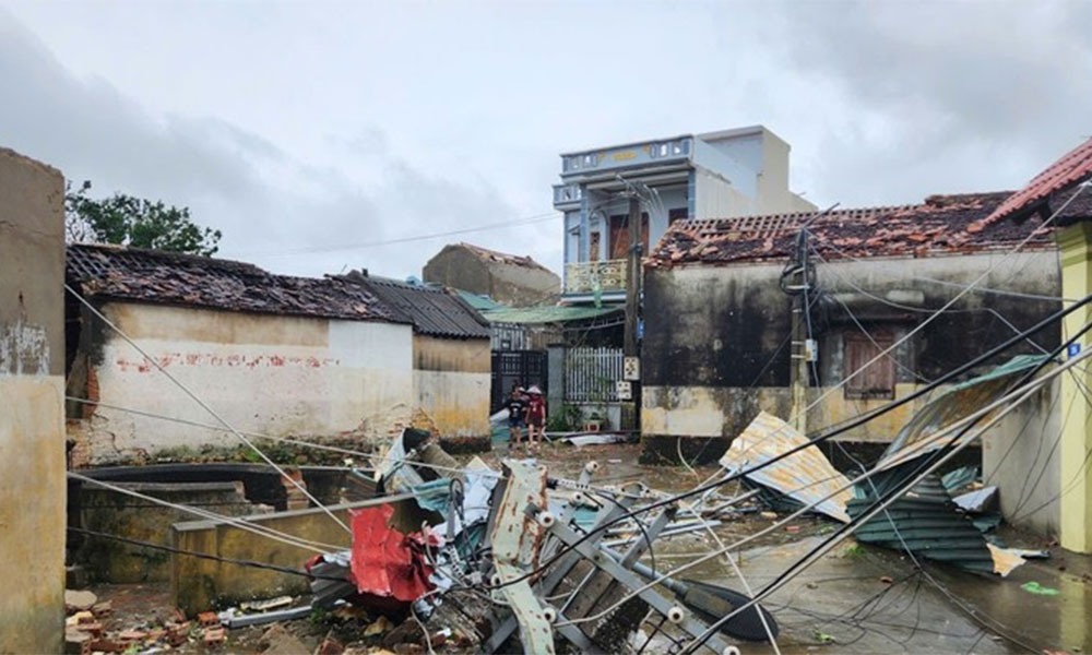 PM orders urgent relief efforts as Typhoon Bualoi ravages across north-central, northern Vietnam