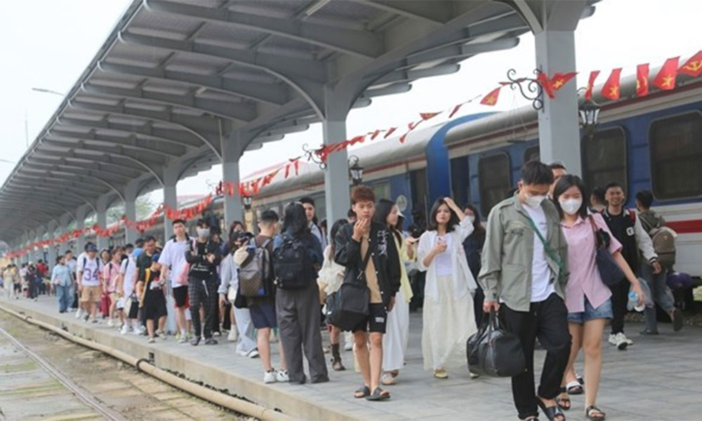 Vietnam eyes 140,000-strong workforce to power high-speed rail network