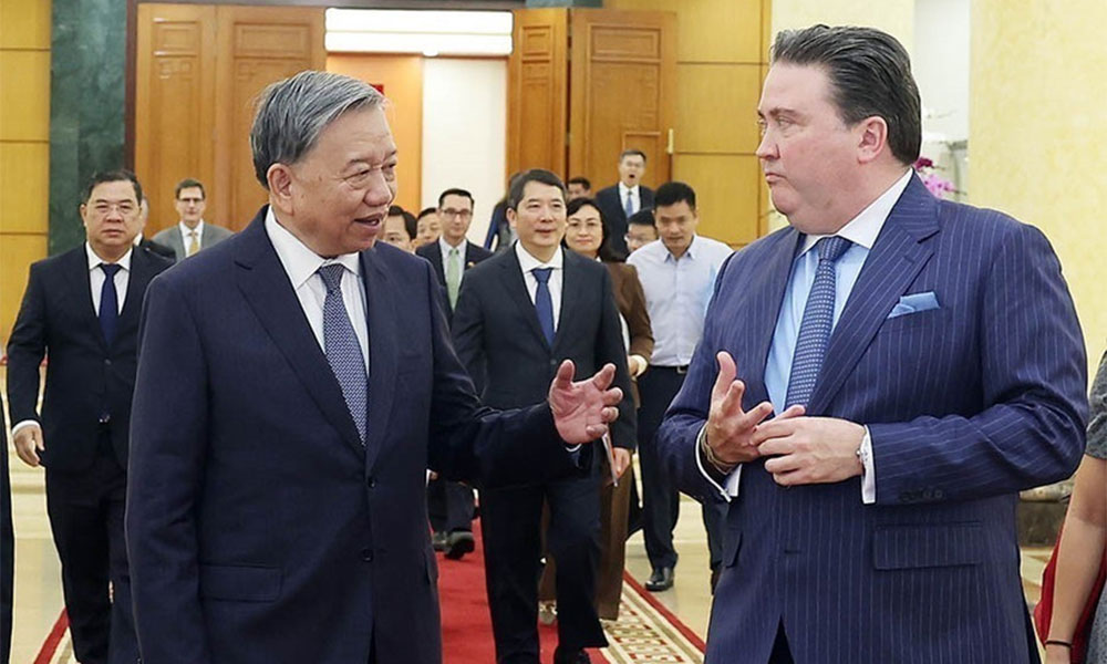 Vietnam to create more favourable conditions for US investors: Party chief