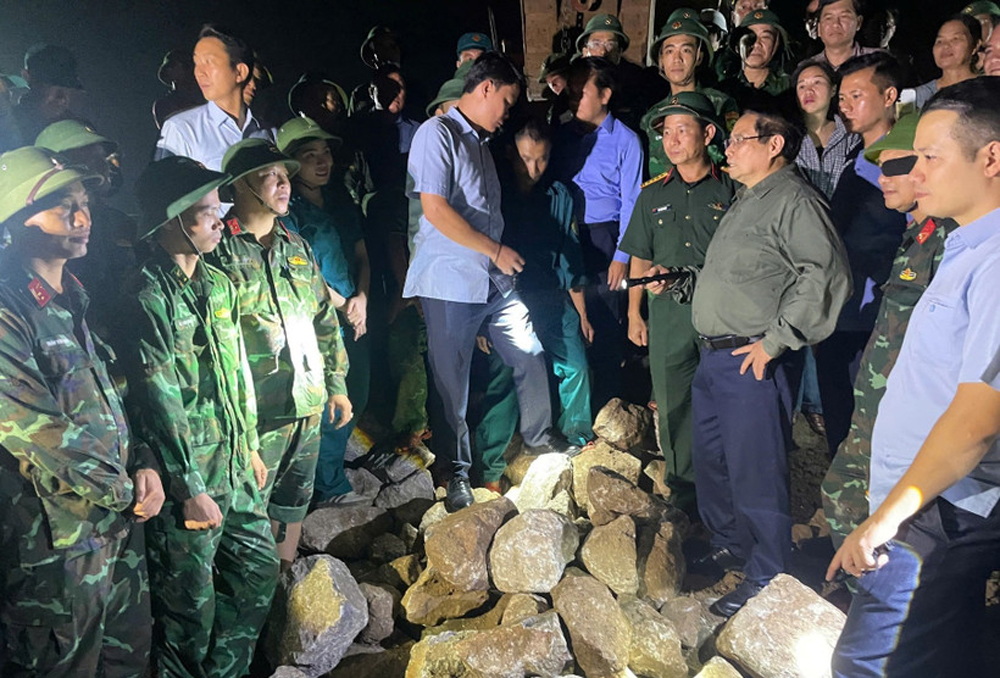 Prime Minister inspects storm-hit areas in Ninh Binh, directs urgent recovery efforts