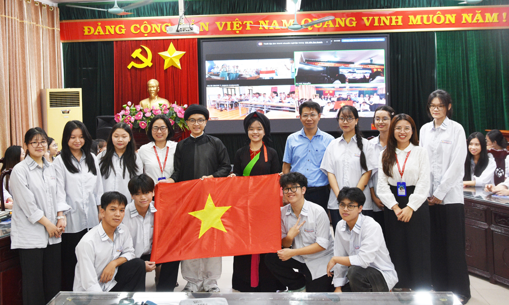 Bac Ninh: “Visa-free tours” through cross-border classes
