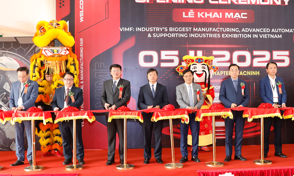 Vietnam Industry and Manufacturing Exhibition 2025 opens in Bac Ninh