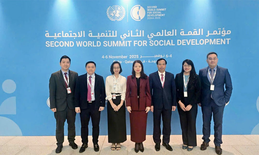 Vietnam attends Second World Summit on Social Development in Qatar