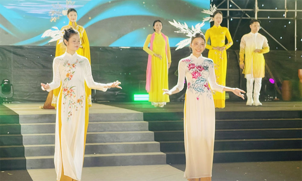 Hanoi Tourism Ao Dai Festival 2025 wraps up, celebrating heritage and style