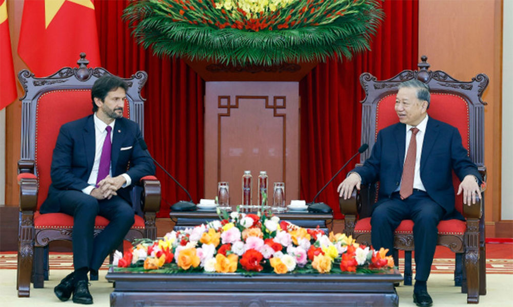 Party chief welcomes Slovak Deputy PM