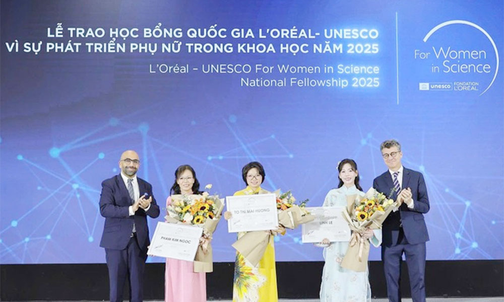 Three female intellectuals honoured for contributions to sustainable development