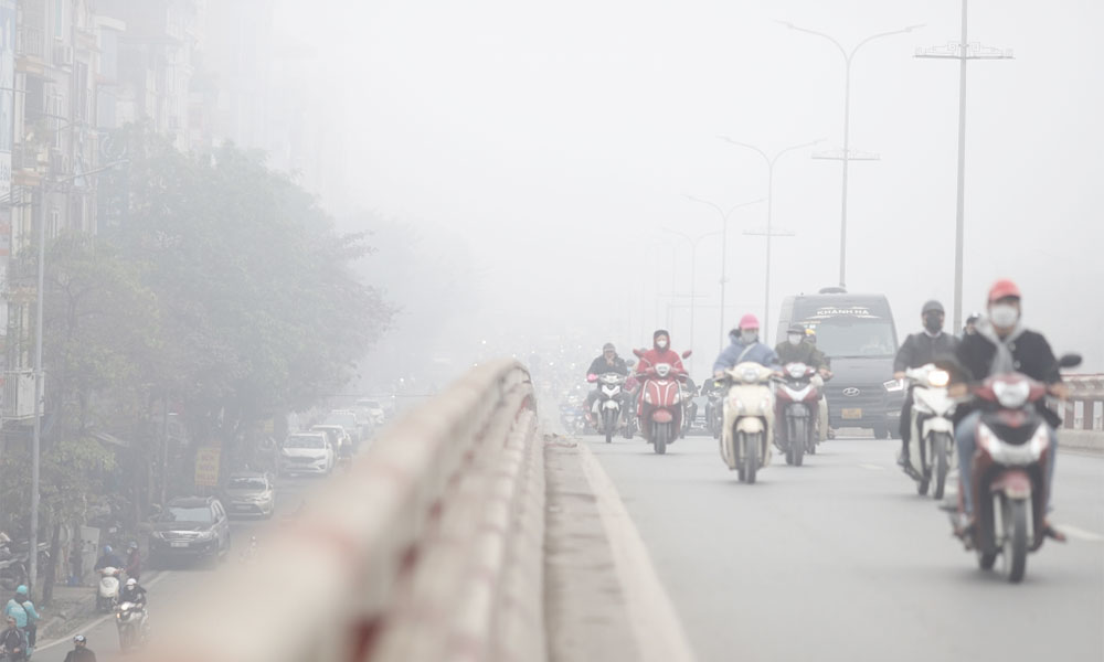 Weekly weather forecast from Monday to Sunday