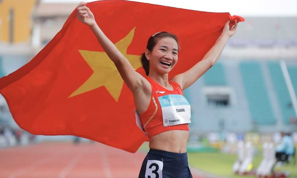 33rd SEA Games: Nguyen Thi Oanh makes gold hat-trick