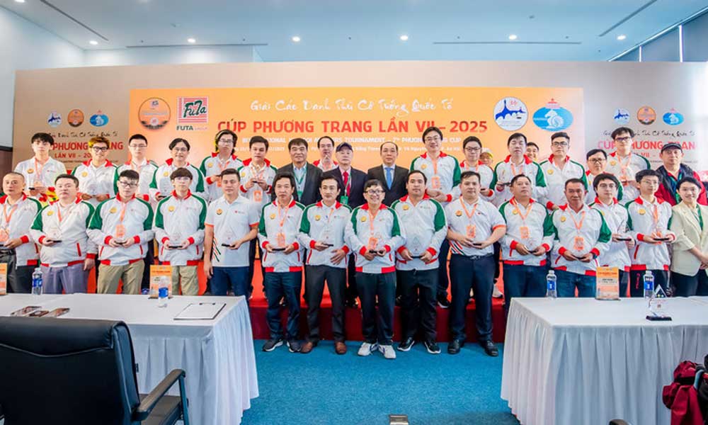 30 Top Asian players compete at int'l Xiangqi masters tournament