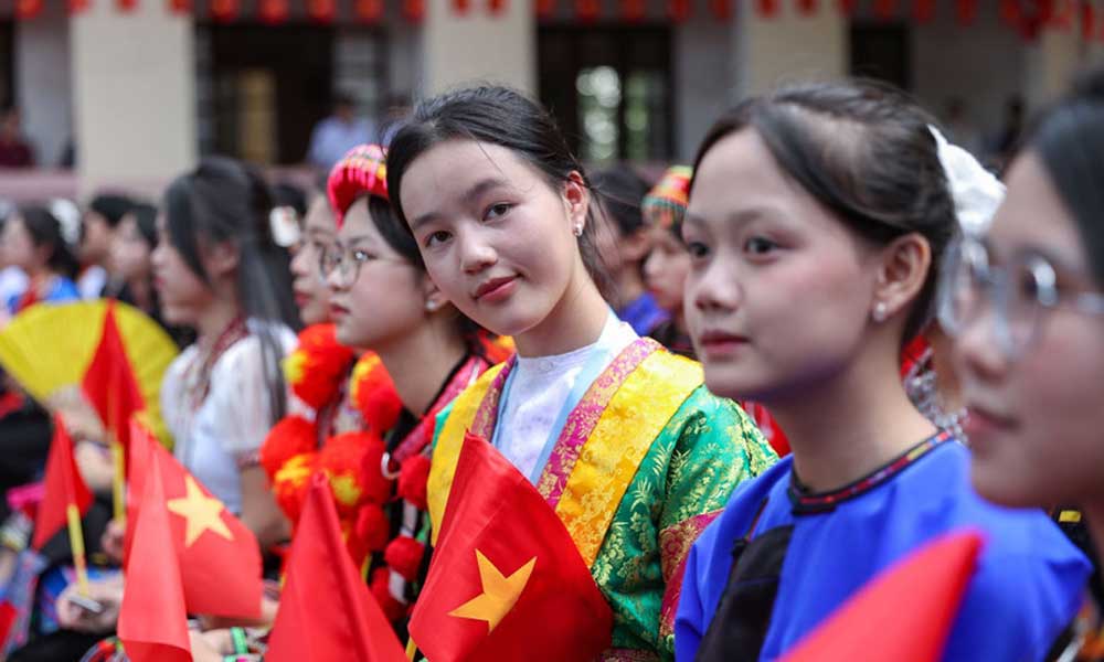 Vietnam to expand access to high-quality education for ethnic minority people