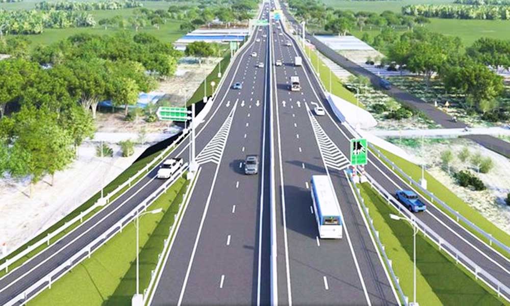 PM calls for accelerated progress of projects in celebration of National Party Congress