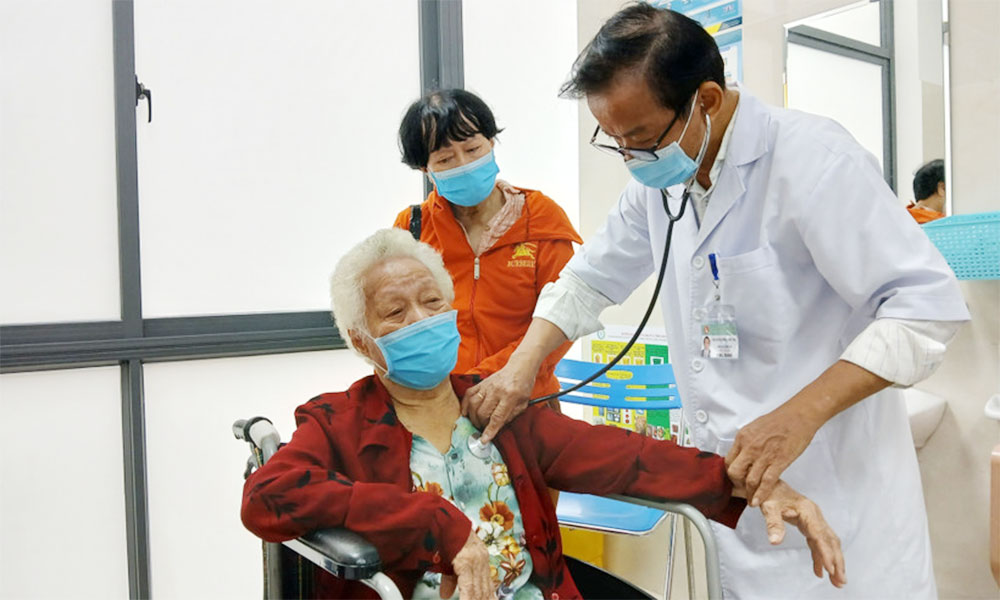 Full health insurance coverage reaches all poor, elderly citizens from 2026