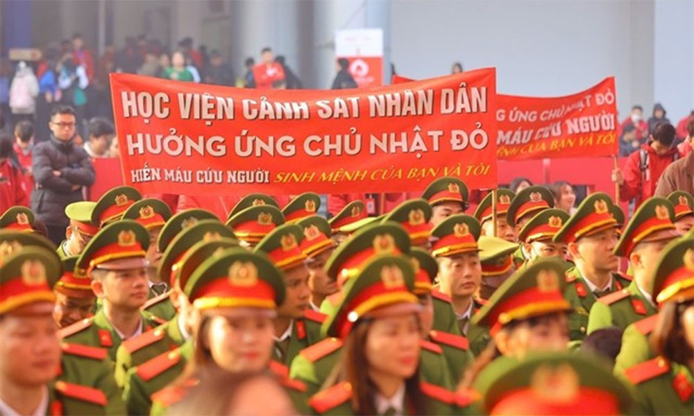 Red Sunday blood donation campaign kicks off in Hanoi