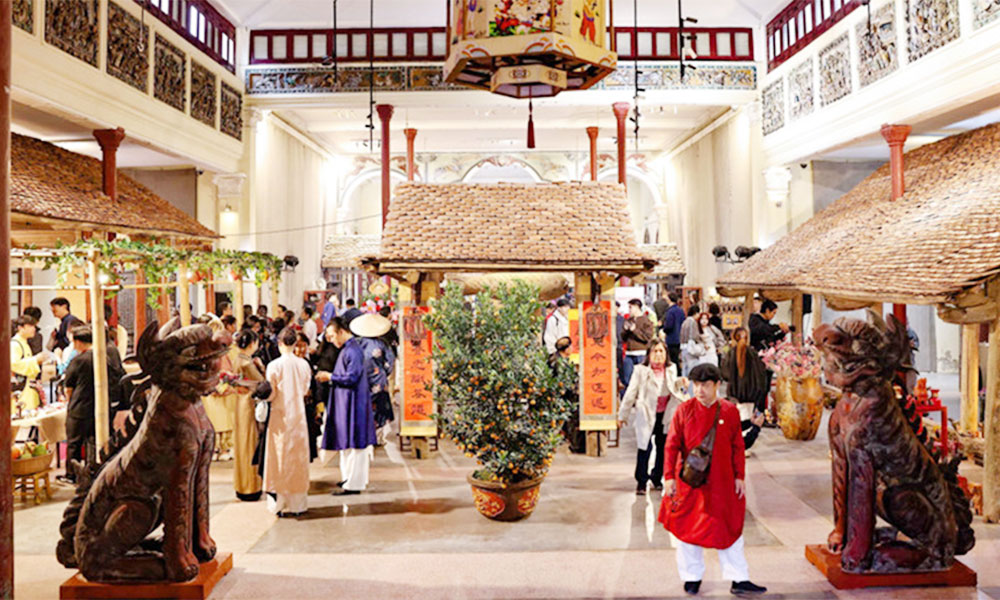 Hanoi revives traditional Tet in Hoan Kiem heritage space