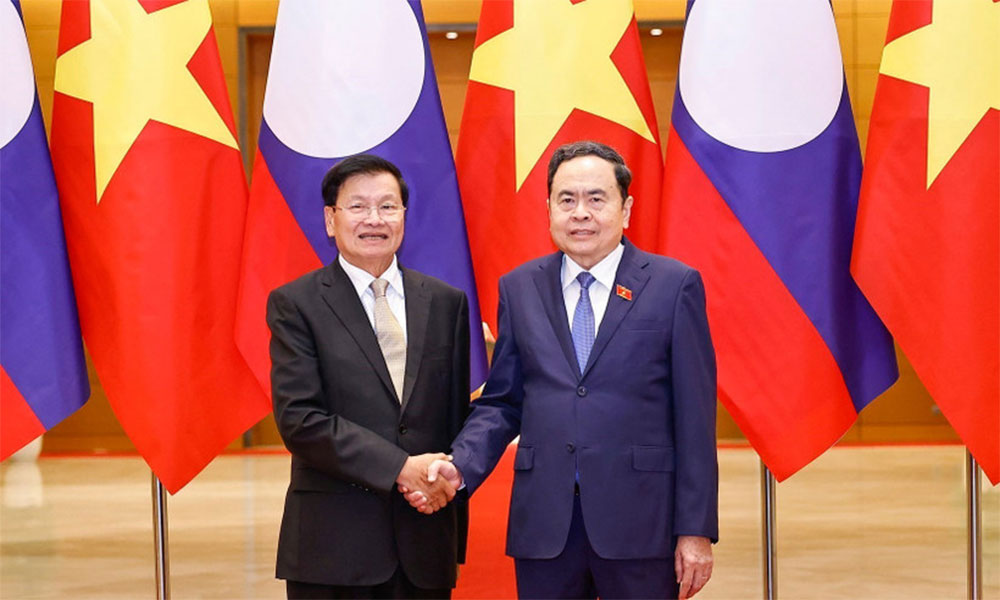 NA leader pledges expanding ties with Lao parliament to new areas