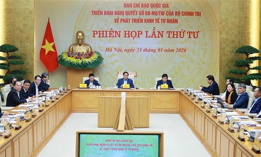 PM sets digital, green priorities for private sector