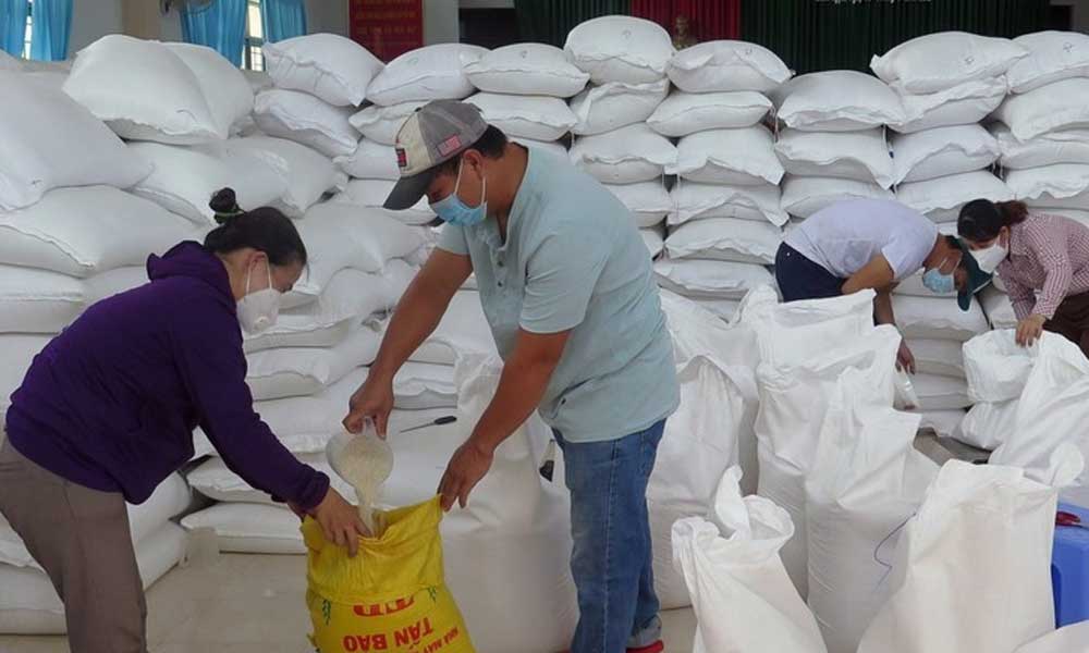 Over 14,660 tonnes of rice allocated to localities during Tet, between-crop period