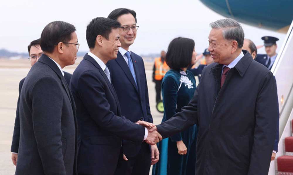 Party leader arrives in US for inaugural meeting of Gaza Board of Peace