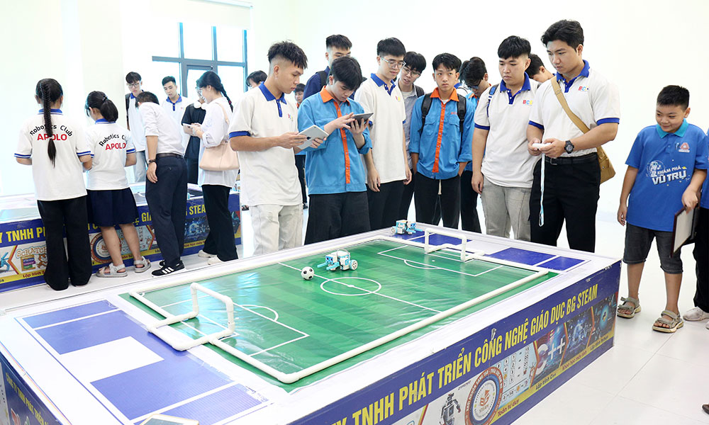 More than 600 teams enter Bac Ninh Robocon 2026 qualifiers
