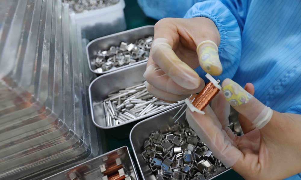 Vietnam remains bright spot for FDI inflows: Sputnik