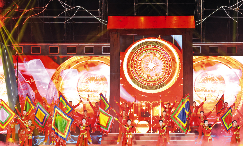 Yen The Spring Festival spreads heroic spirit and cultural identity