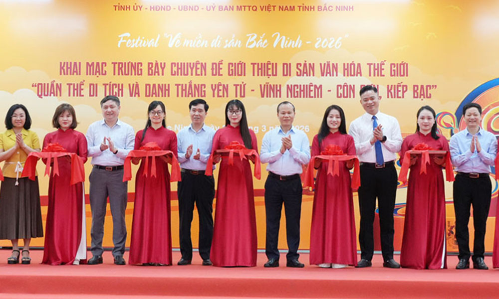 Exhibition introduces Yen Tu - Vinh Nghiem - Con Son, Kiep Bac World Cultural Heritage