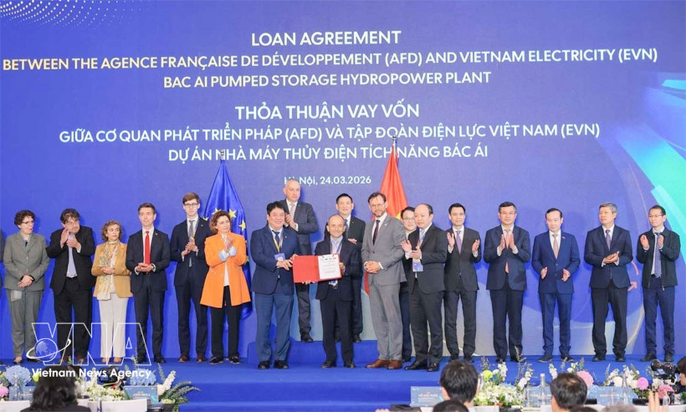 Vietnam's first pumped-storage hydropower project secures two int’l loan deals