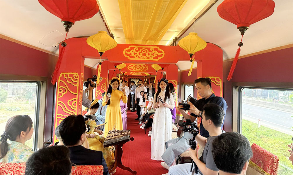 Vietnam Railways upgrades heritage trains to tap holiday travel boom