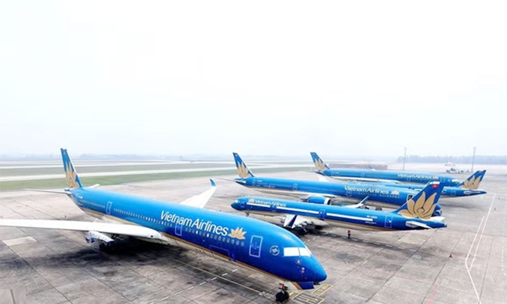 Vietnam waives transport fees to support businesses